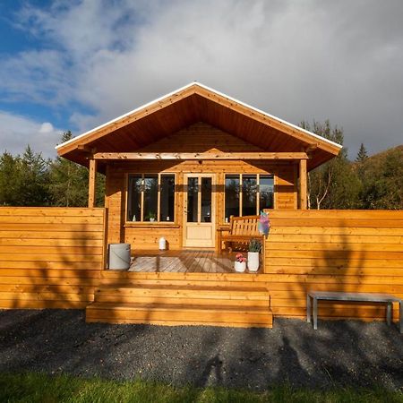 Áshóll guesthouse - farmstay Akureyri Extérieur photo